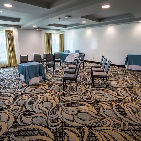 Holiday Inn Queretaro Zona Krystal By Ihg Ngoại thất bức ảnh