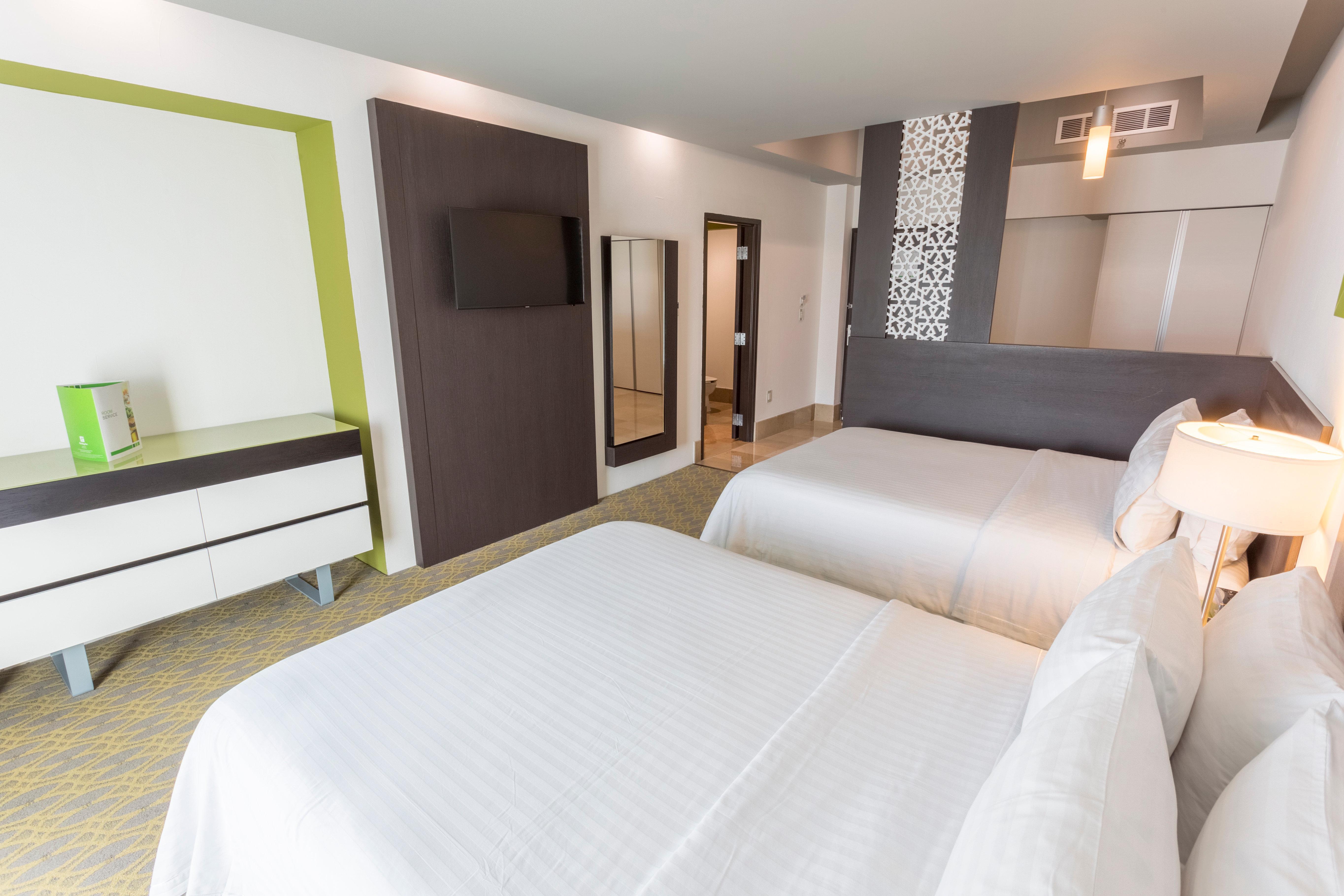 Holiday Inn Queretaro Zona Krystal By Ihg Ngoại thất bức ảnh
