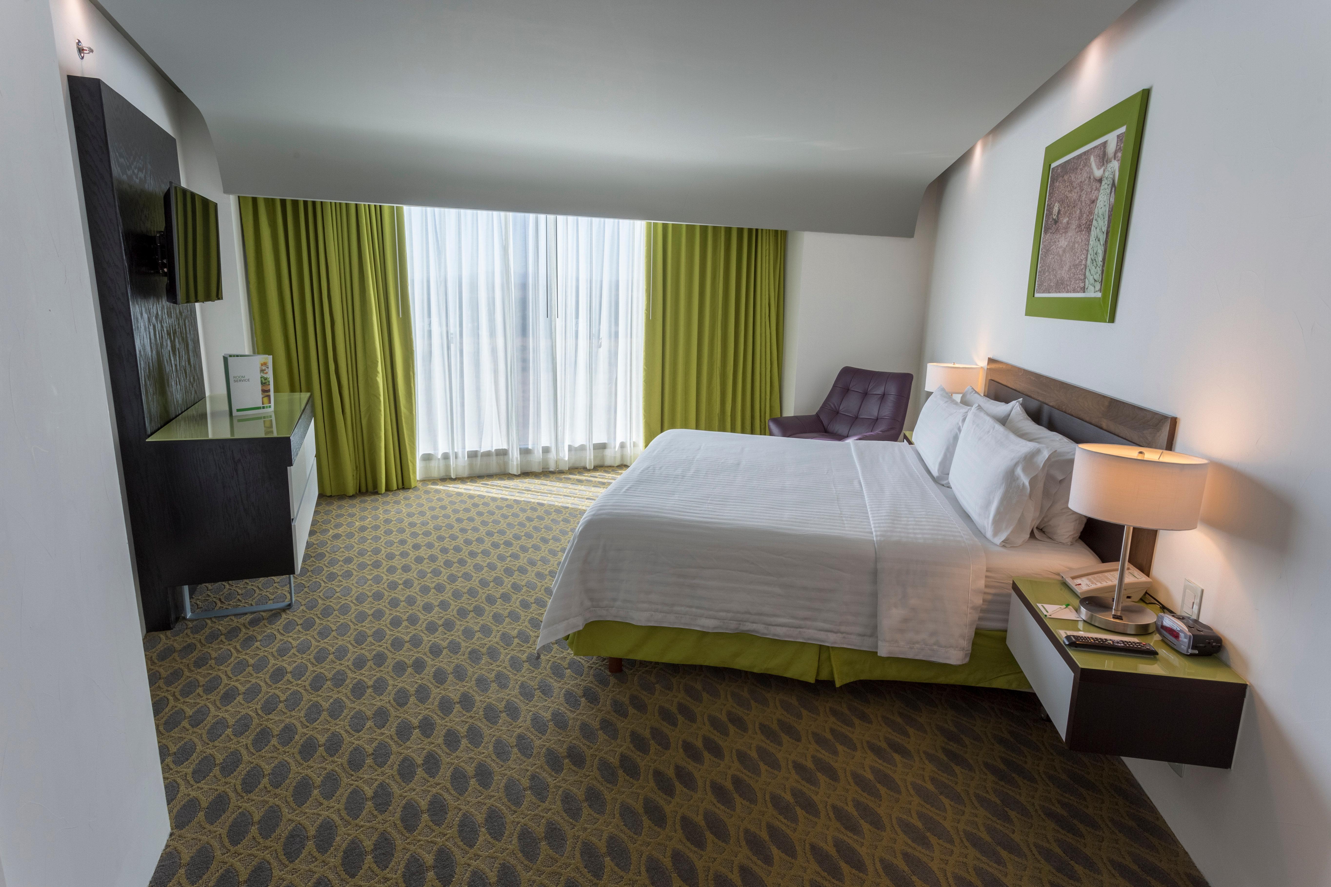 Holiday Inn Queretaro Zona Krystal By Ihg Ngoại thất bức ảnh