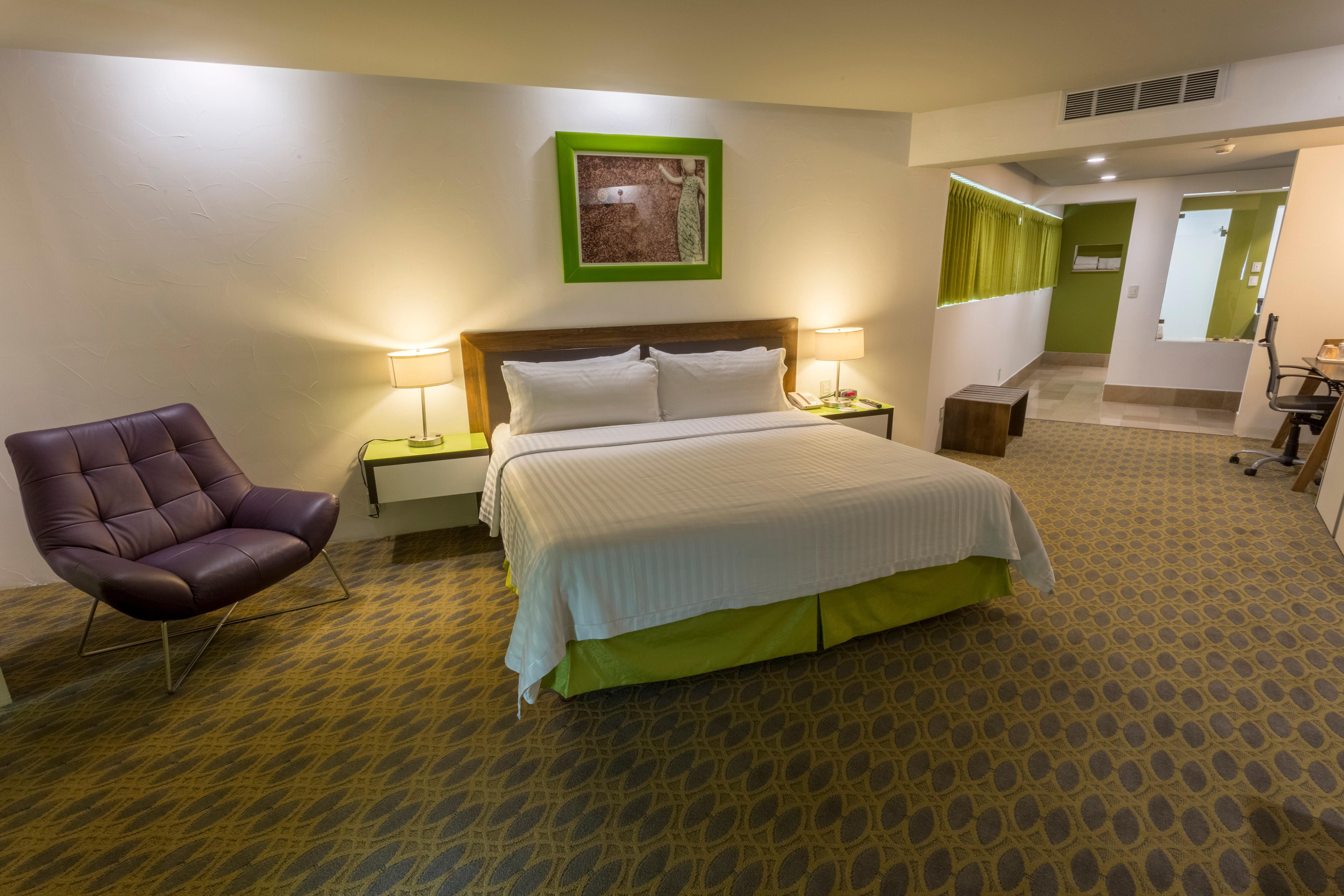 Holiday Inn Queretaro Zona Krystal By Ihg Ngoại thất bức ảnh