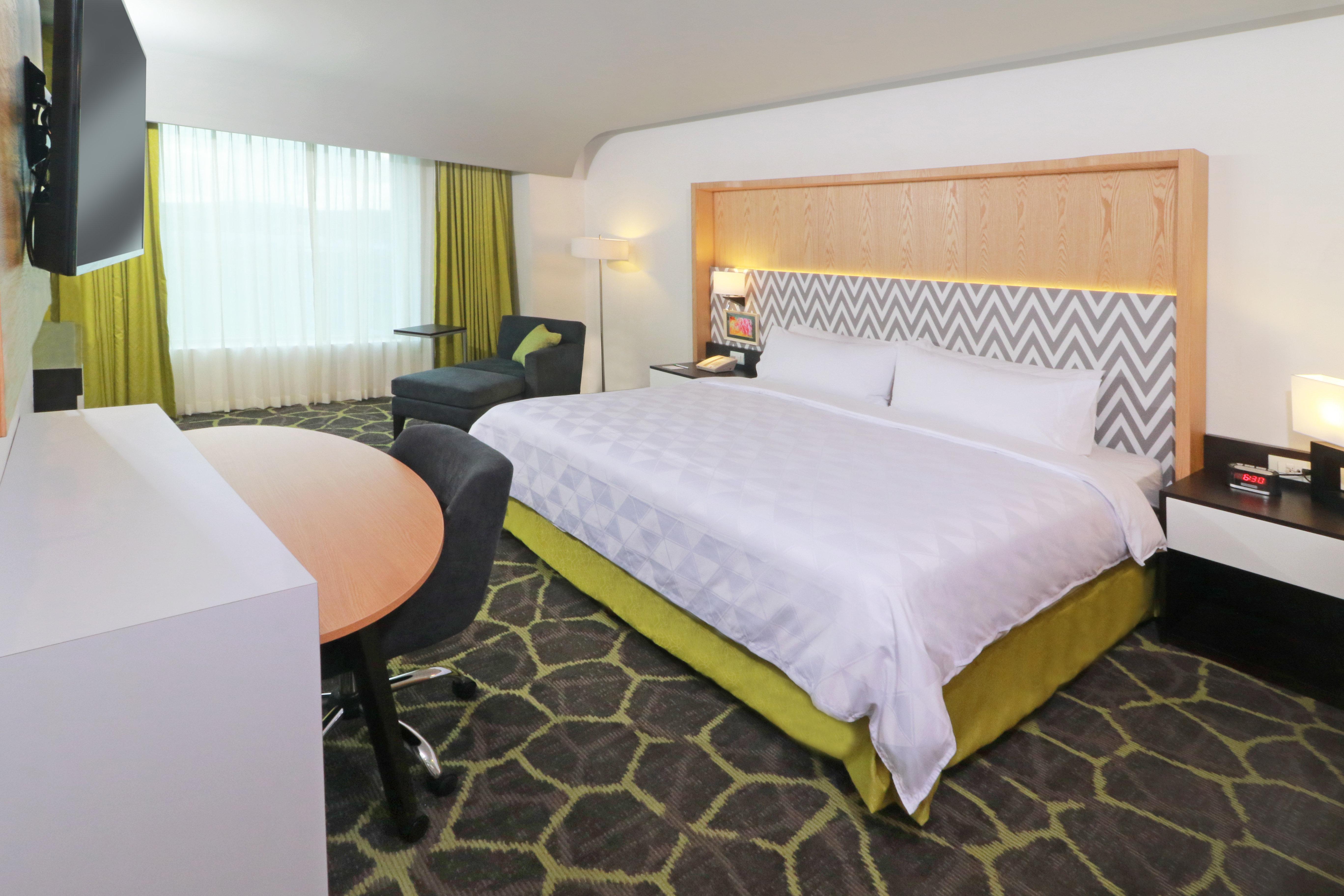 Holiday Inn Queretaro Zona Krystal By Ihg Ngoại thất bức ảnh