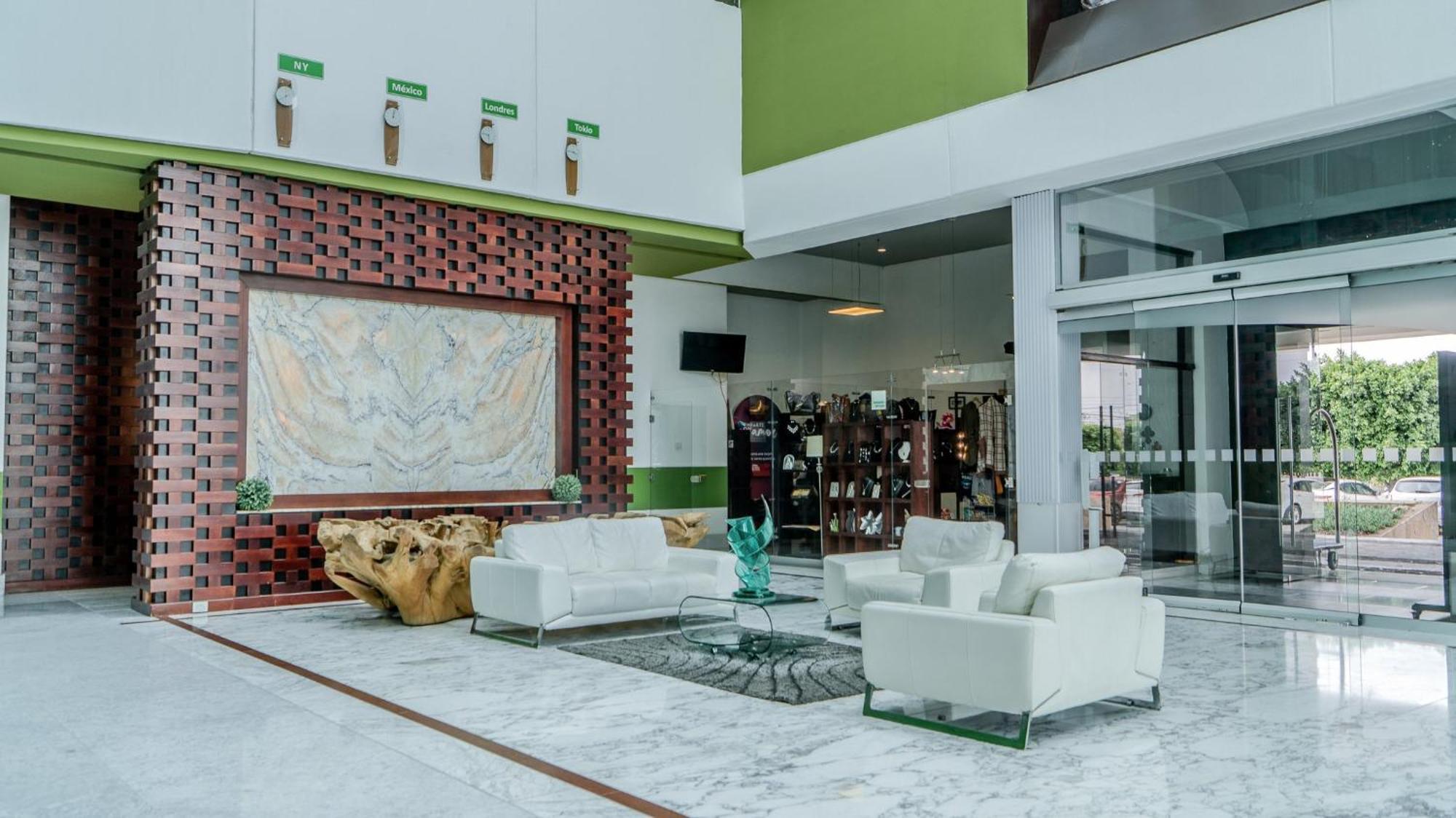 Holiday Inn Queretaro Zona Krystal By Ihg Ngoại thất bức ảnh