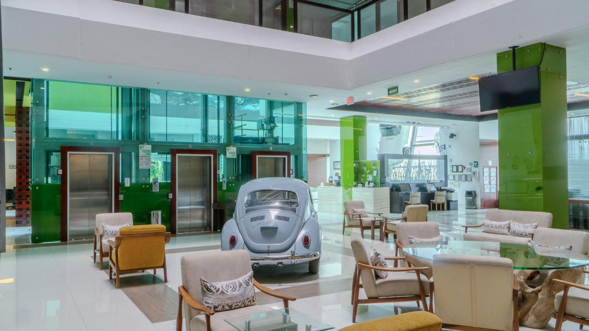 Holiday Inn Queretaro Zona Krystal By Ihg Ngoại thất bức ảnh